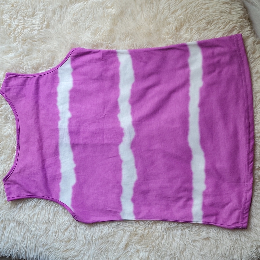 Tank - Picture 2 of 3